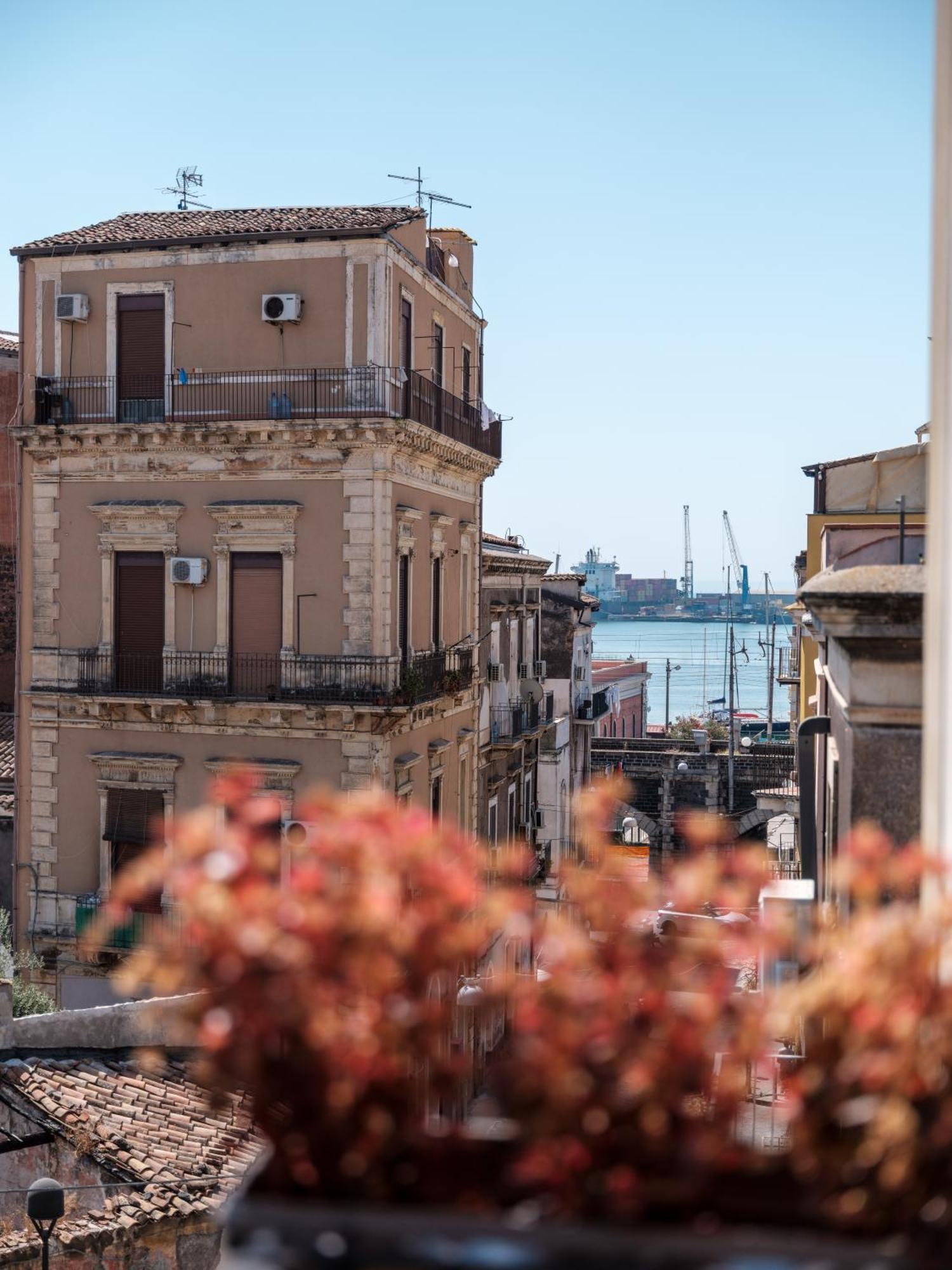 Vicolo San Gaetano -Luxury Rooms- Catania Exterior photo